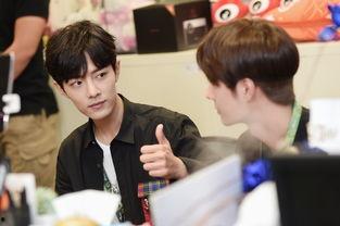 娱乐八卦爆料肖战王一博,娱乐圈的“兄弟情”引热议，幕后故事揭秘